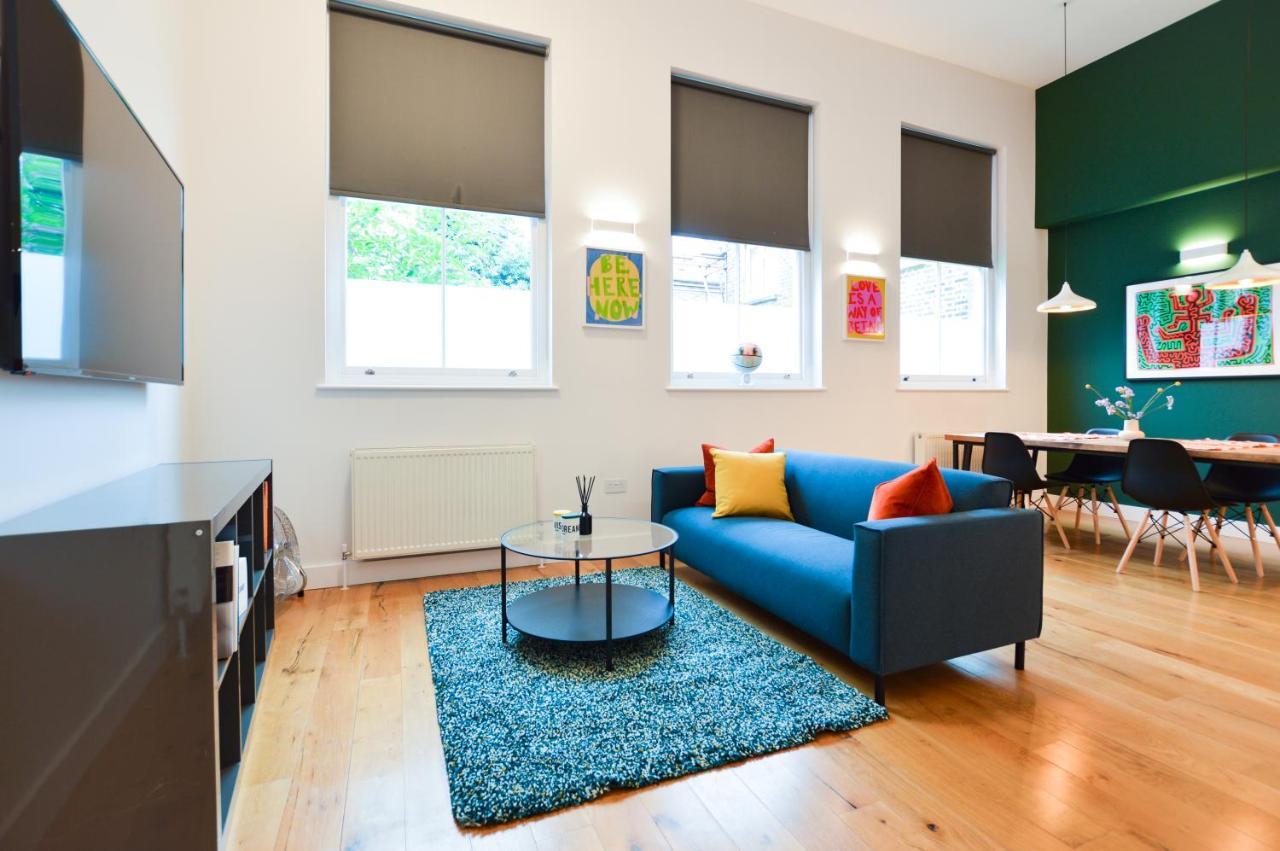 Spacious West Hampstead Apartment With Mezzanine Bedroom By Concept Apartments London Bagian luar foto